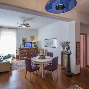 https://living-in-san-peter.it-romehotels.com